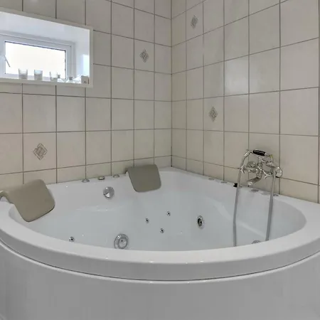Juuso - 20km From The Sea By Interhome Bredebro