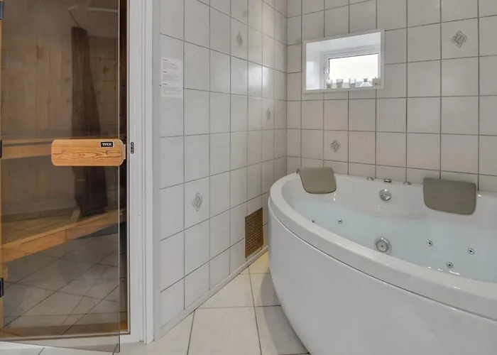 Juuso - 20km From The Sea By Interhome Holiday home Bredebro